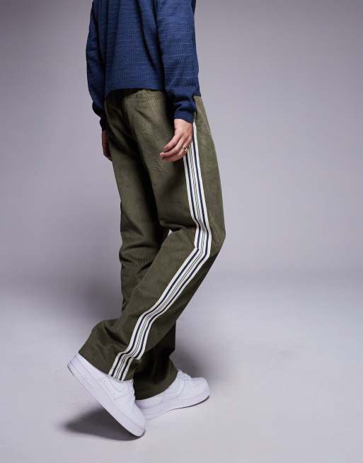 ASOS DESIGN pull on baggy trouser with stripe detail in green cord , 3 of 5