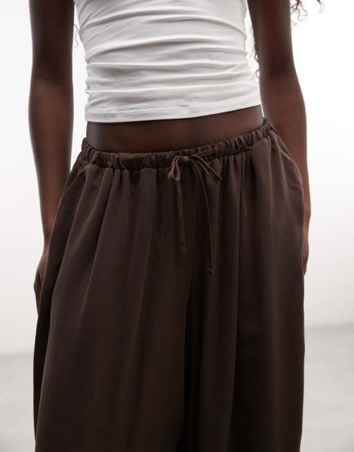 ASOS DESIGN pull-on ballonbroek co-ord in bruin, 3 van 5