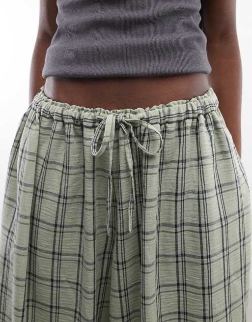 ASOS DESIGN pull on balloon pants in green plaid, 5 of 5