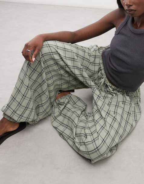ASOS DESIGN pull on balloon trousers in linen mix in green check - view 1