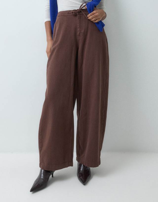ASOS DESIGN pull on barrel in washed chocolate