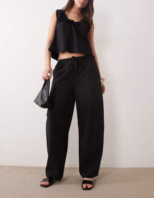 Asos Design Pull On Barrel Pants-black