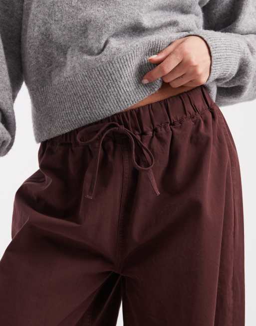 ASOS DESIGN pull-on cargo pants in chocolate, 2 of 5
