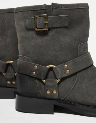 Asos Design Pull On Chelsea Boots In Gray