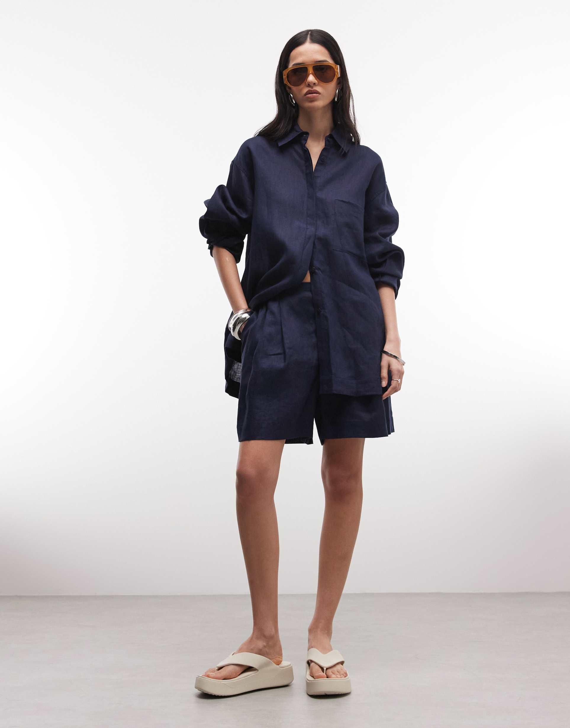 asos design pull on linen look shorts in navy