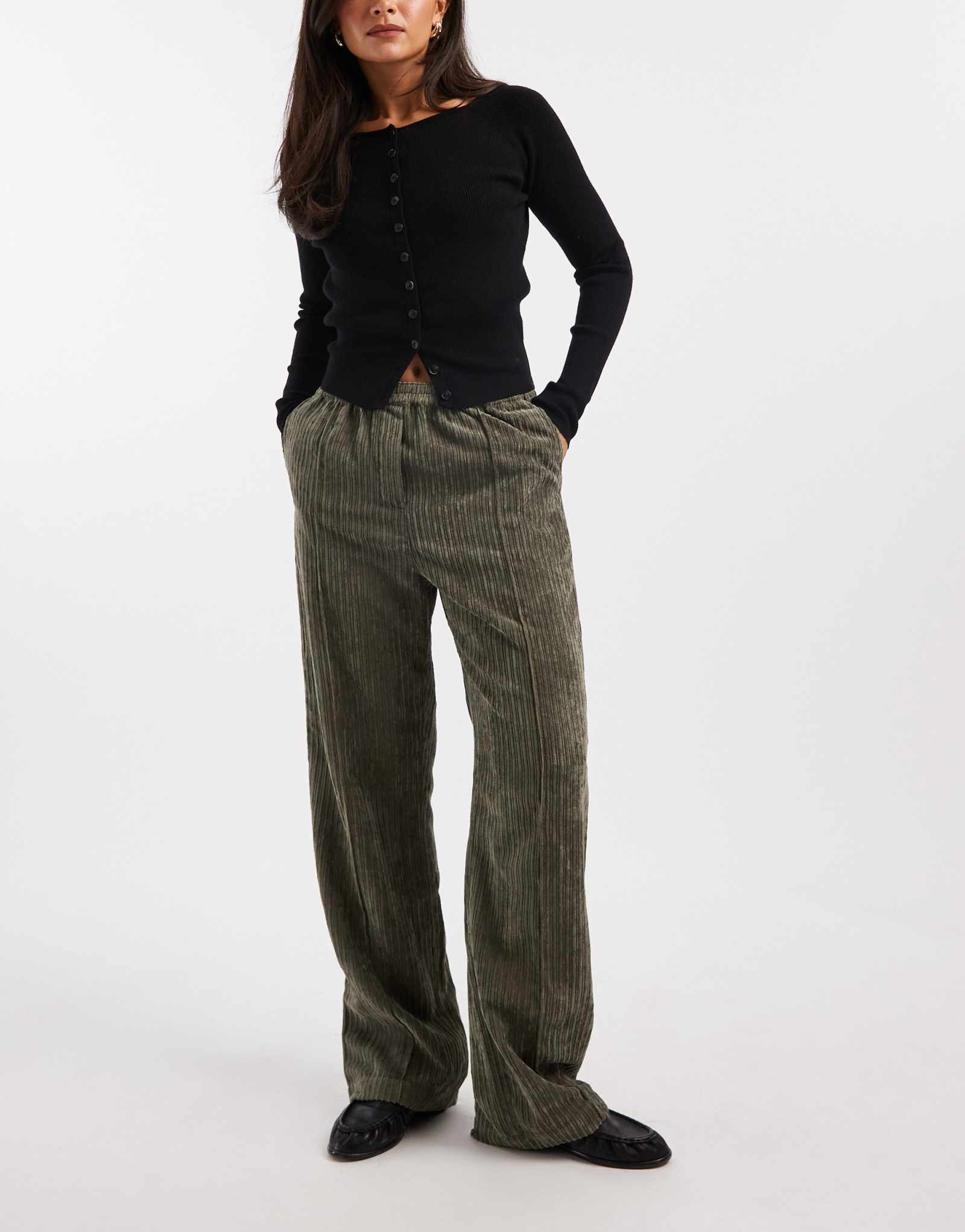 Дизайнерские брюки ASOS на шнурке цвета хаки