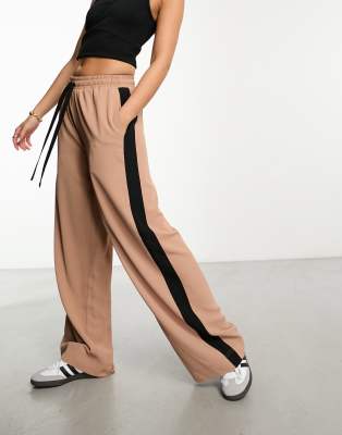 ASOS DESIGN pull on pants in black stripe