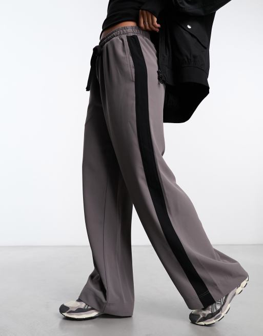 ASOS DESIGN pull-on pants with contrast panel in gray