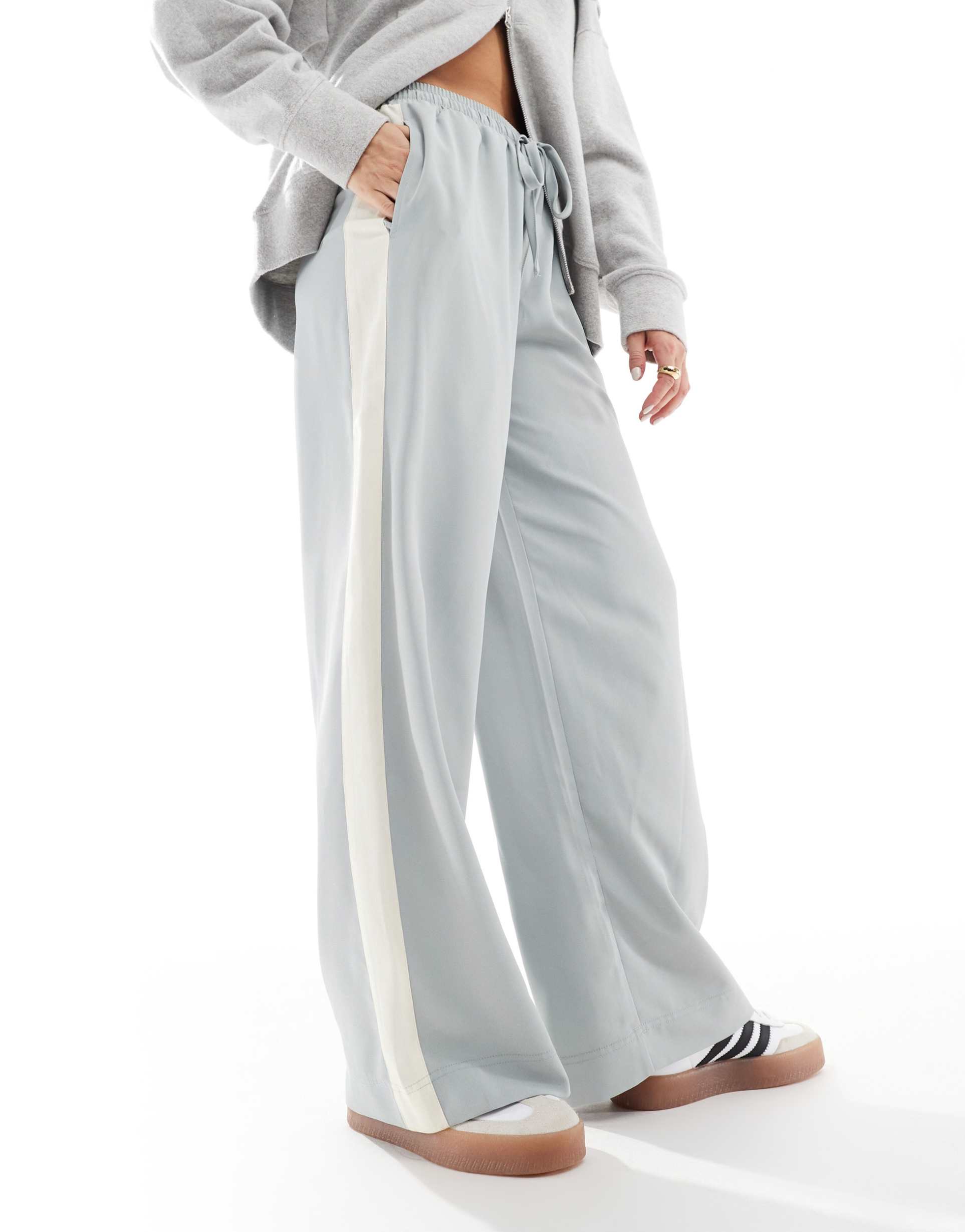 asos design pull on pants with contrast panel in light blue