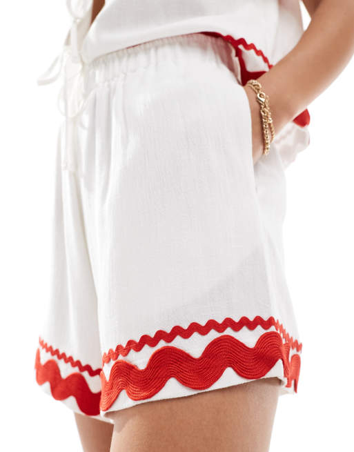 ASOS DESIGN pull on short with rik rak trim in white co-ord, 4 of 6