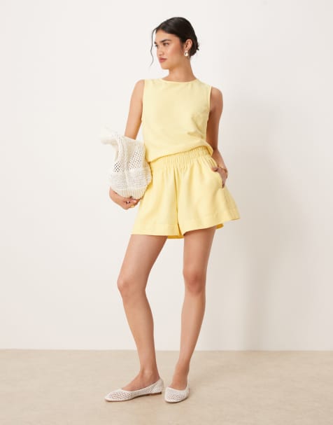 ASOS DESIGN pull on shorts co-ord in yellow - view 1