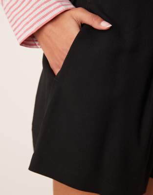 ASOS DESIGN pull on shorts in black