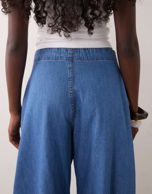 ASOS DESIGN pull on soft denim horsehoe trouser in midwash blue, 4 of 5