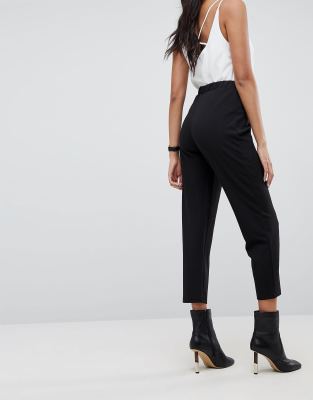 black tapered pants