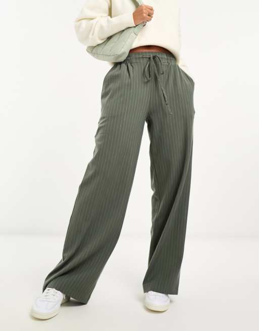 ASOS DESIGN pull on trouser in grey