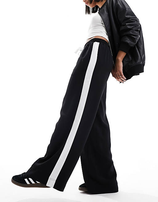 ASOS DESIGN pull on trouser with contrast panel in black | ASOS