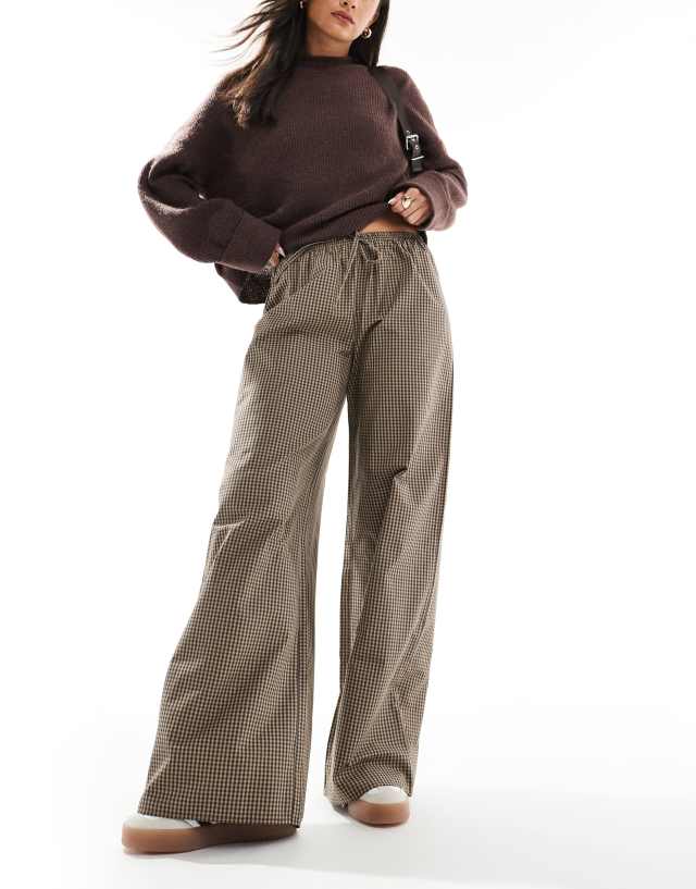 ASOS DESIGN pull on wide leg pants in brown check | ASOS