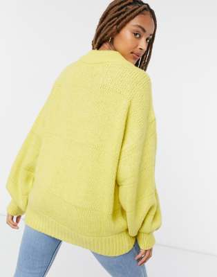 pull oversize jaune