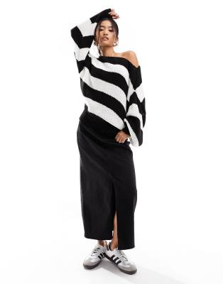 ASOS DESIGN fluffy knit oversized jumper in black and white stripe - ASOS Price Checker