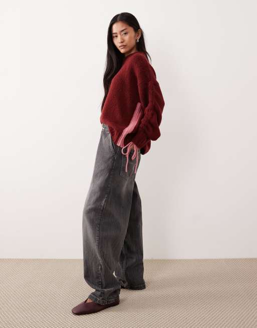 ASOS DESIGN – Pullover in Burgunderrot mit Rundhalsausschnitt und gerafften Ärmeln, 3 von 4