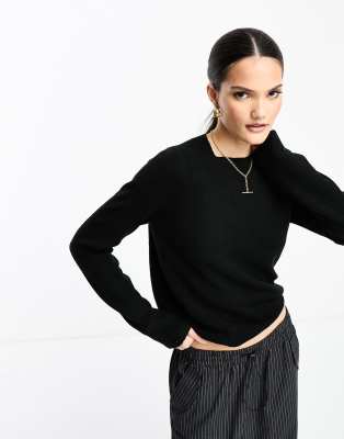 ASOS DESIGN - Pullover in Schwarz mit Rundhalsausschnitt