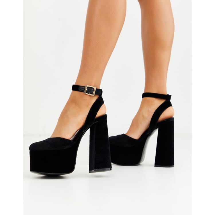 Closed toe store platform block heels