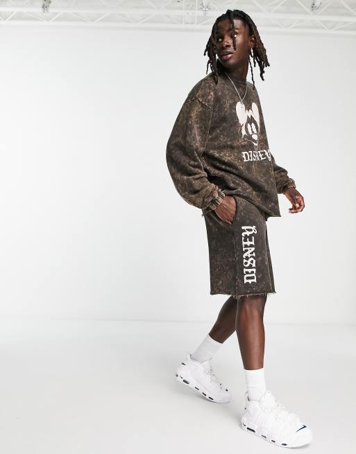 ASOS DESIGN - Punk Mickey - Pantaloncini marrone slavato con stampe Disney in coordinato
