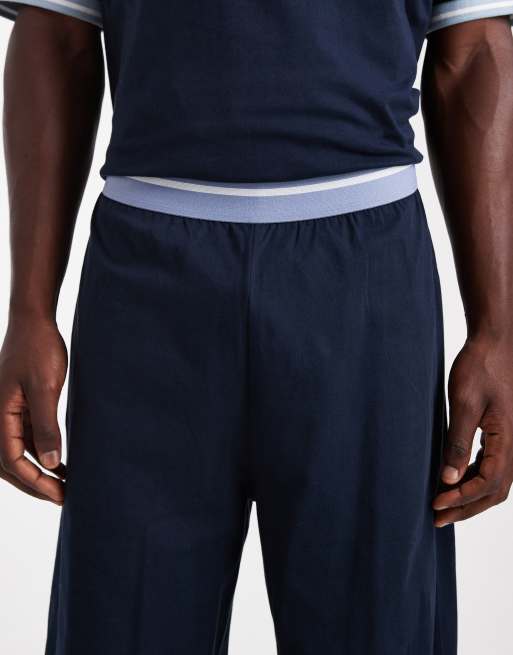 ASOS DESIGN – Pyjama in Marineblau mit kontrastierender Einfassung und weitem Bein, 3 von 4