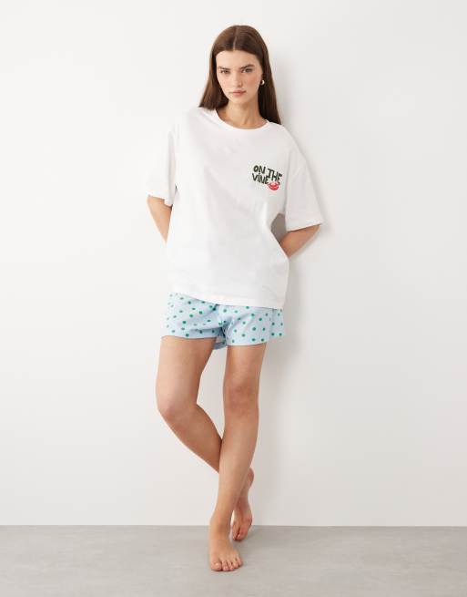 ASOS DESIGN – Pyjama mit Oversize-T-Shirt mit Tomaten-Grafik und Shorts in Blau, 4 von 4