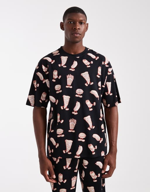 ASOS DESIGN - Pyjamaset met grafische voedsel-print in zwart, 2 van 4