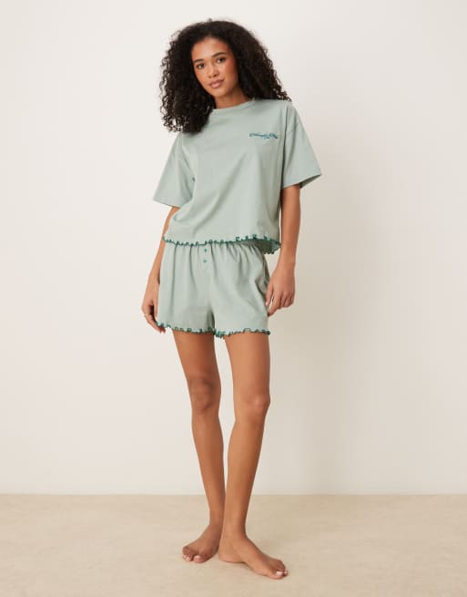 ASOS DESIGN - Pyjamaset met short en shirt met korte mouwen met slogan, 2 van 4