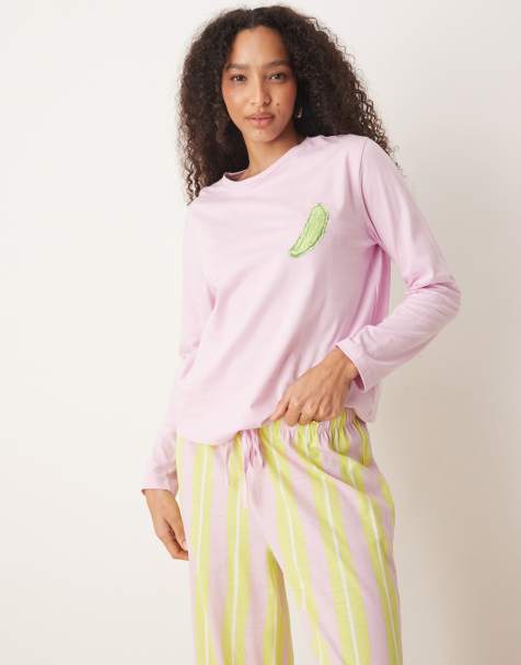 ASOS DESIGN - Pyjamassæt med oversized langærmet T-shirt/bukser med picklesprint - view 1