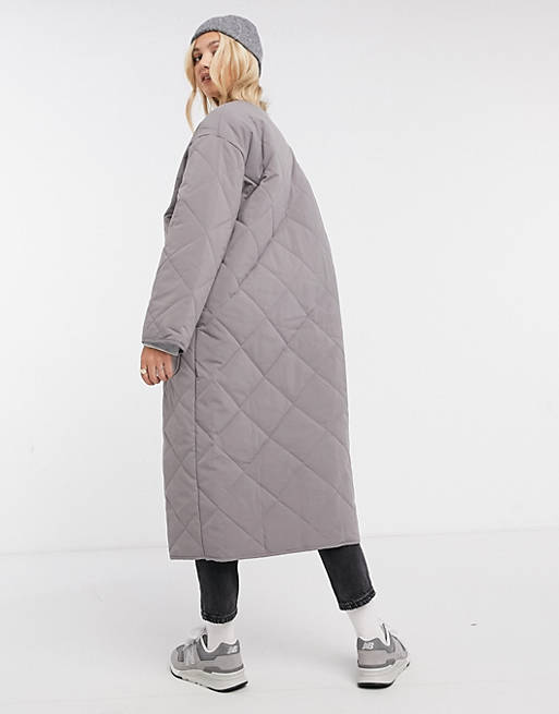 Women quilted coat in soft grey 