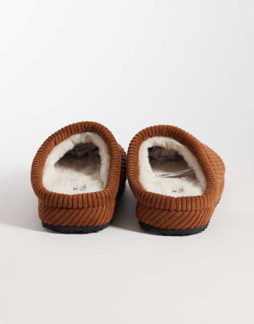 ASOS DESIGN quilted corduroy mule slipper in deep rust, 4 of 4