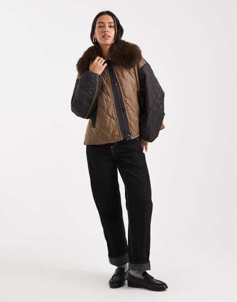 thumbnail image 2 of Rock Creek Selection Women's Winter Quilted Jacket With Removable Hood - D-453 2 of 3