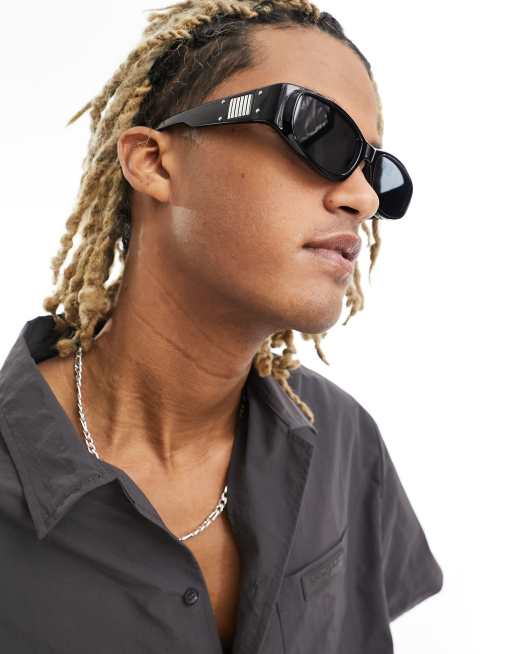 ASOS DESIGN racer sunglasses with y2k wrap design in black, 3 of 4