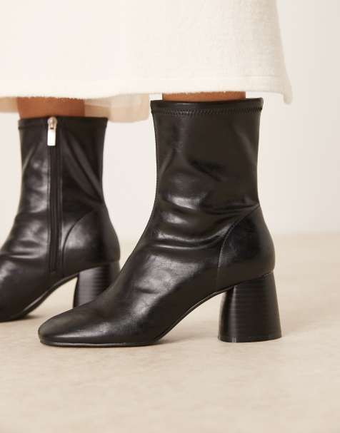 ASOS DESIGN Radar round toe block heel boots in black - view 1