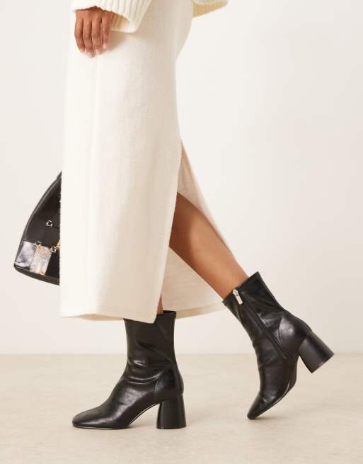 ASOS DESIGN – Radar – Stiefel in Schwarz mit runder Zehenpartie und Blockabsatz, 2 von 4