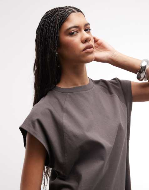 ASOS DESIGN raglan sleeve heavyweight boxy crop tee in charcoal - view 1