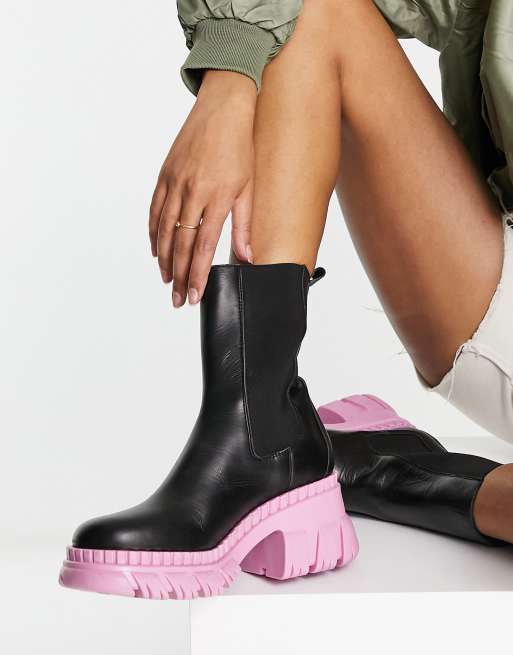 ASOS DESIGN - Raindrop - Stivaletti Chelsea in pelle nera premium con suola spessa rosa, 3 di 4