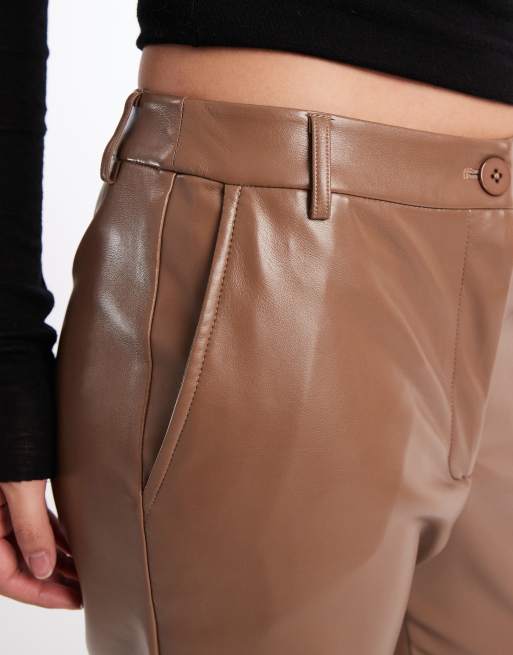 ASOS DESIGN – Raka byxor i läderimitation, 3 av 5