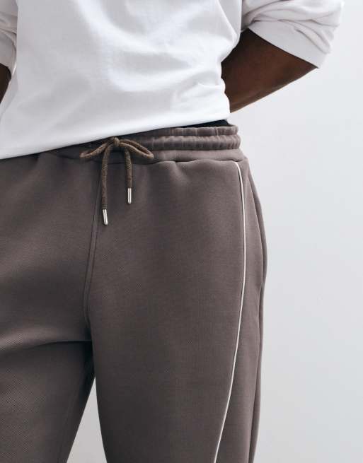 ASOS DESIGN raka joggers med böjd piping i pikéeffekt i grått, 3 av 5