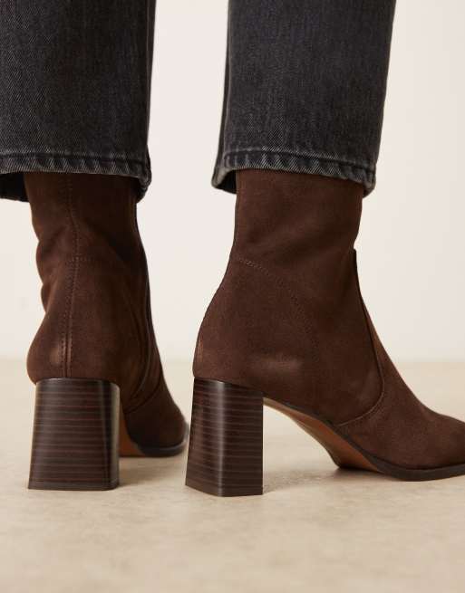 ASOS DESIGN Ramona suede square toe heeled ankle boots in chocolate, 4 of 4