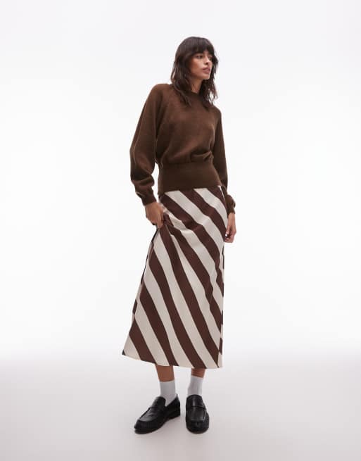 ASOS DESIGN – Randig, diagonalskuren maxikjol i satin