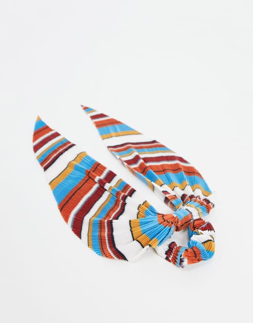 ASOS DESIGN – Randig, plisserad hårscarf