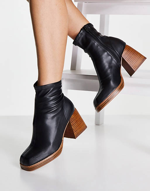  Boots/Ratio square toe sock boots in black 