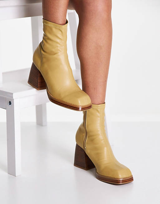  Boots/Ratio square toe sock boots in sand 