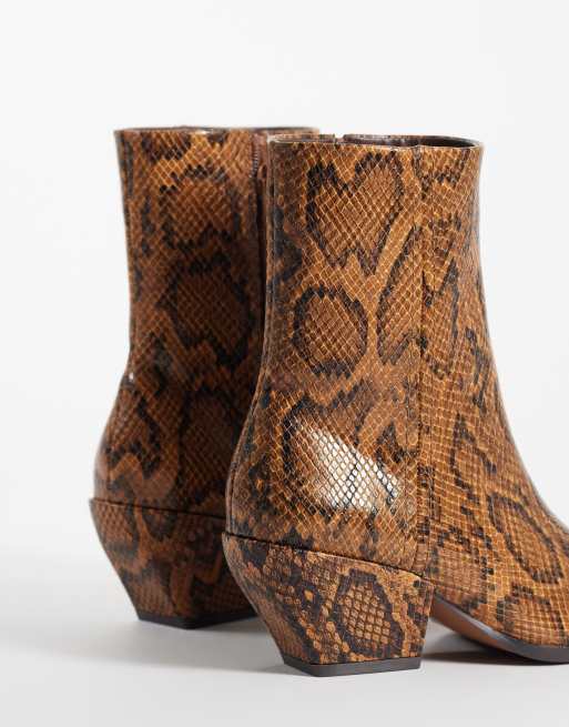 ASOS DESIGN Raul Western-Stiefeletten mit Absatz und Schlangenmuster, 4 von 4