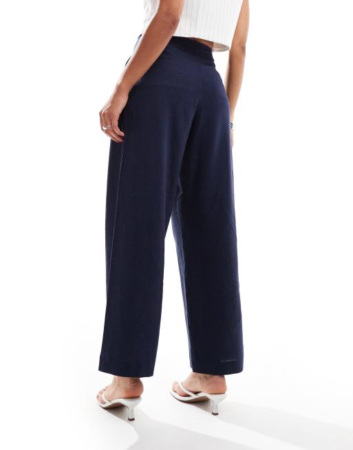 ASOS DESIGN raw edge barrel leg tailored trouser with linen in navy, 3 of 5