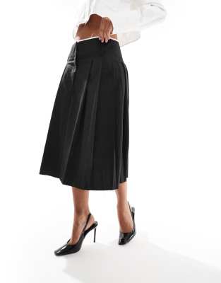 raw edge pleated tailored midi skirt in charcoal stripe-Gray